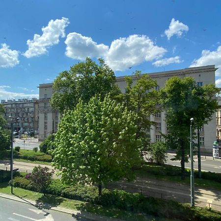 Apartament Czarny Z Jacuzzi Krasków Exterior foto
